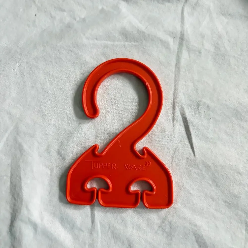 VTG Tupperware Hang-It-All hook orange. 315 Accessory hanger, belts, scarves